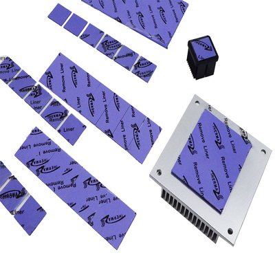 Cojín conductor termal 2022 de la violeta 2,95 g/cc de la fábrica de China TIF5120US -40 160℃ a la conductividad 2.6W para la tarjeta de la exhibición