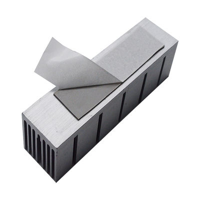 3.0W/MK que aísla eléctricamente el silicón de RoHS cubre 1,0 MmT para las soluciones termales del tubo de calor