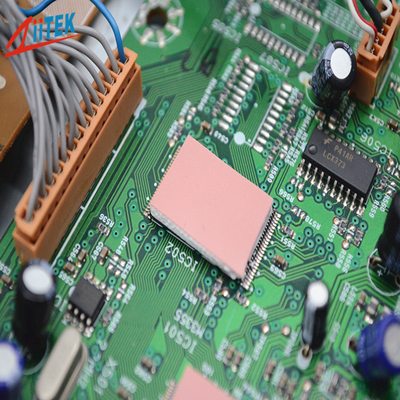 -40 a 160°C Moldabilidad para piezas complejas Pad térmico para componentes de audio y video