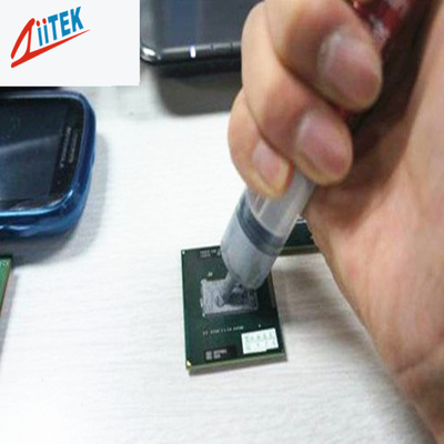 Puta térmica llena de aceite de silicona para una baja resistencia térmica en aplicaciones de LED