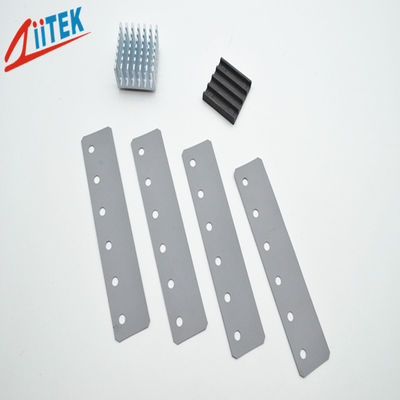 Materiales de aislamiento térmico de alta temperatura Pad de aislamiento térmico de silicona para placa de PCB LED