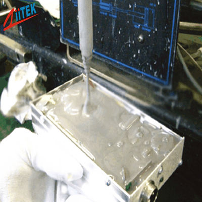 4.5W/MK Material adhesivo conductor térmico Resina epoxi conductora de adhesivos compuestos