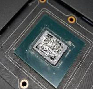 Excelente estabilidad a largo plazo Conductividad térmica 18.9W Materiales para cambiar de fase de metal para microprocesadores Chipsets