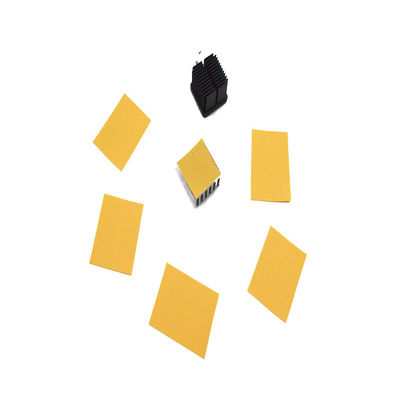 Materiales de interfaz térmica aislante de silicona flexible material de aislamiento térmico de almohadilla térmica para batería led