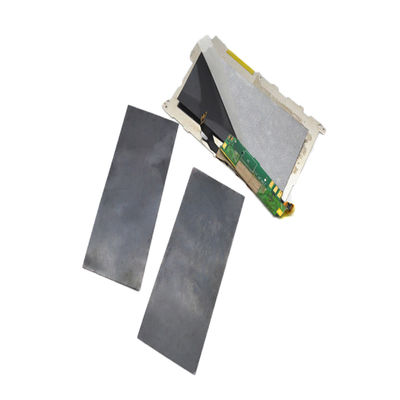 Usado entre disipadores de calor y carcasas externas, lámina de grafito conductora térmica de alta calidad