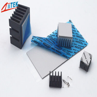 Relleno de espacios térmicos flexibles para rellenar espacios de aire entre elementos calefactores y aletas de disipación de calor para mejorar la eficiencia de enfriamiento
