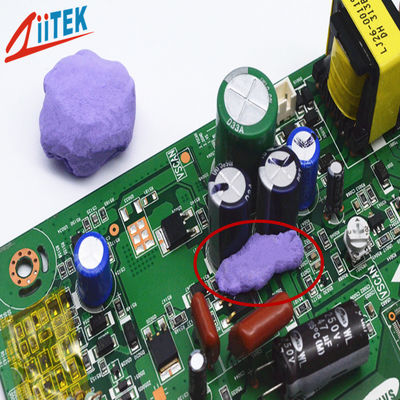 UL 94 V-0 Buen rendimiento 6W/MK Gel de silicona térmico de transferencia de calor para el fregadero