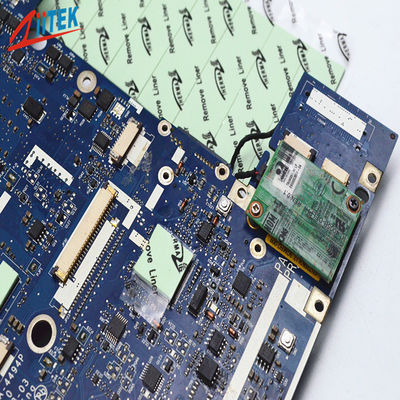Almohadilla de calentamiento de silicona de alto rendimiento 1.5W/MK Padera de relleno de brecha térmica de silicona para hardware de telecomunicaciones