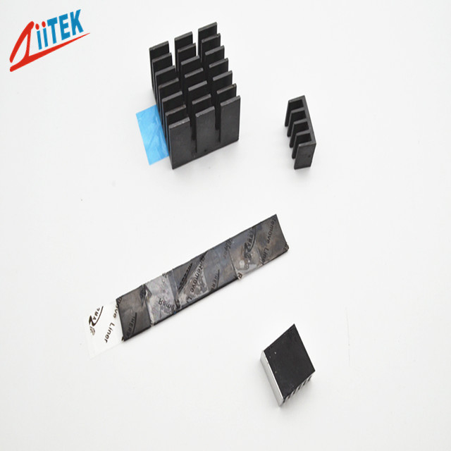 cojín conductor termal de 3.0mmT 1,5 W/MK Gap para las unidades de control de motor automotriz
