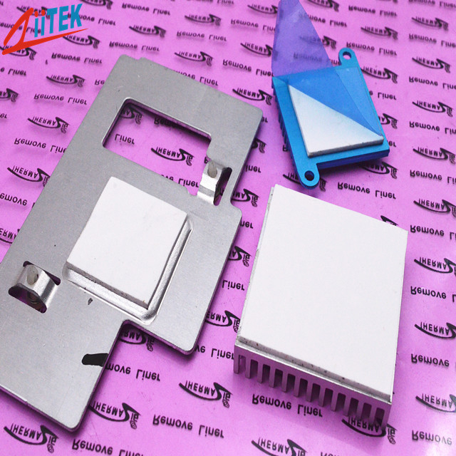 3.0 W/Mk Pad térmico de disipador de calor conforme a Rohs para dispositivos de almacenamiento de masas