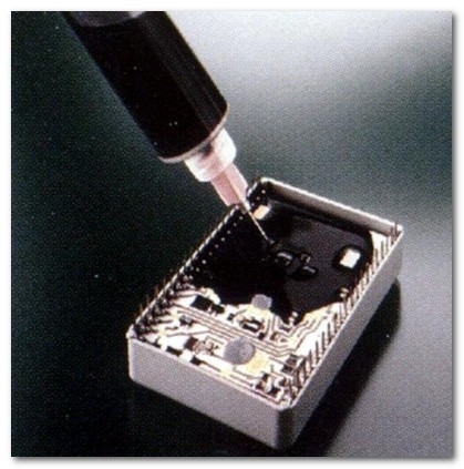 Fácil aplicación pegamento compuesto de epoxi en macetas de alta conductividad térmica en macetas electrónicas de resina epoxi adhesivo