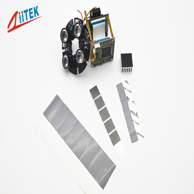 2.5W/mK Pad de material de cambio de fase PCM conductor térmico para el rango de temperatura -25C-125C