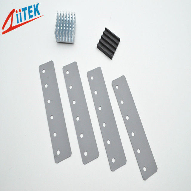 Materiales de aislamiento térmico de alta temperatura Pad de aislamiento térmico de silicona para placa de PCB LED