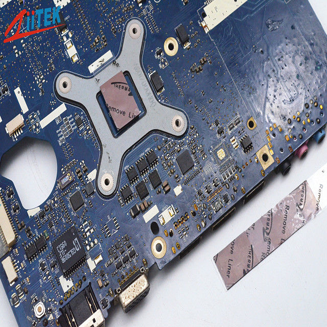 Grueso termal del cojín 0.25-5.08m m del silicio de Garnet Telecommunication Hardware Naturally Tacky 6,2 W