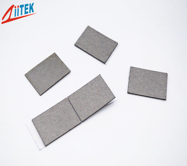 Material absorbente conductor térmico de conductividad térmica de alta pérdida magnética de 1,5 W/m・K utilizado en electrónica automotriz y soluciones de blindaje EMI