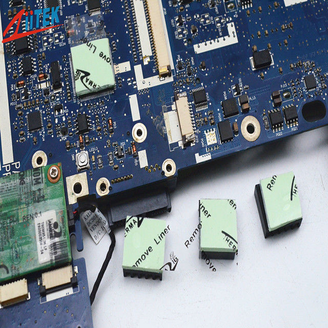 Almohadilla de calentamiento de silicona de alto rendimiento 1.5W/MK Padera de relleno de brecha térmica de silicona para hardware de telecomunicaciones