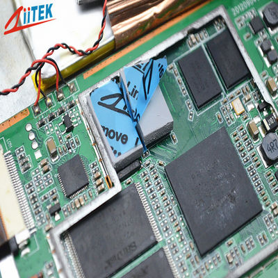 Base material del silicón de la interfaz termal del cojín termal de la CPU con la conductividad térmica 3.0W/mK para refrescarse