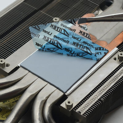El silicona termal del llenador de espacios rellena la alta conductividad termal 8.5W/mK del tamaño personalizado para el enfriamiento de dispositivos electrónicos