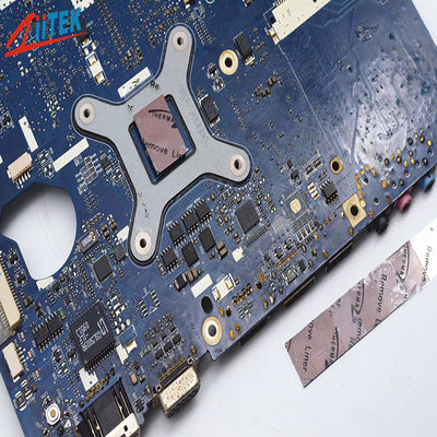 Grueso termal del cojín 0.25-5.08m m del silicio de Garnet Telecommunication Hardware Naturally Tacky 6,2 W