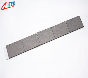 Material absorbente de blindaje para dispositivos informáticos